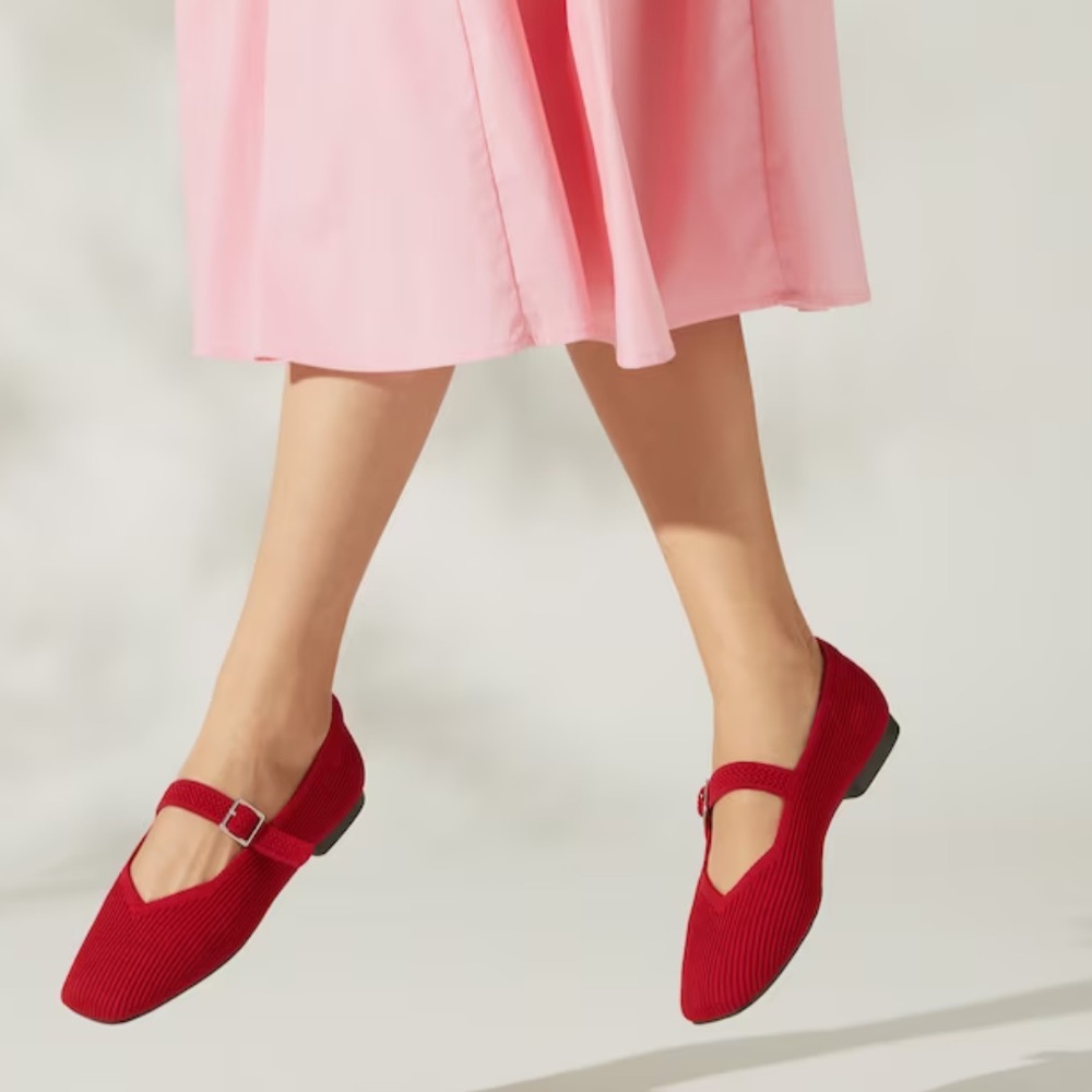 Vivaia Square-toe Mary Janes
